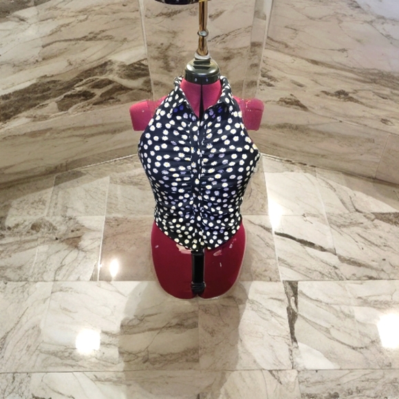J for Justify  Halter Top NWT Sz L - Picture 1 of 4